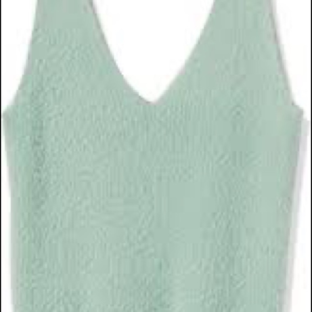 ASTR THE LABEL SPLENDOR TANK - Picture 3 of 9